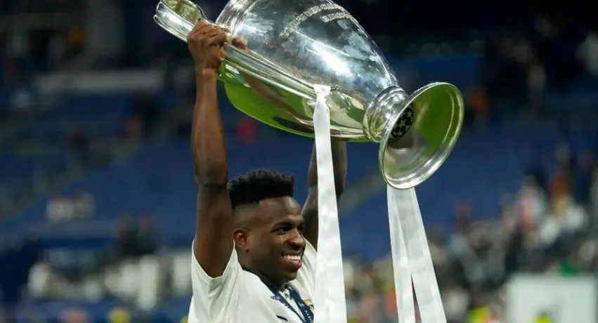 Kenia Os 'recordó' a Vinicius Jr tras ganar la Champions League