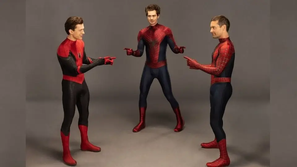 Tom Holland, Andrew Garfield y Tobey Maguire recrearon famoso meme de Spider Man