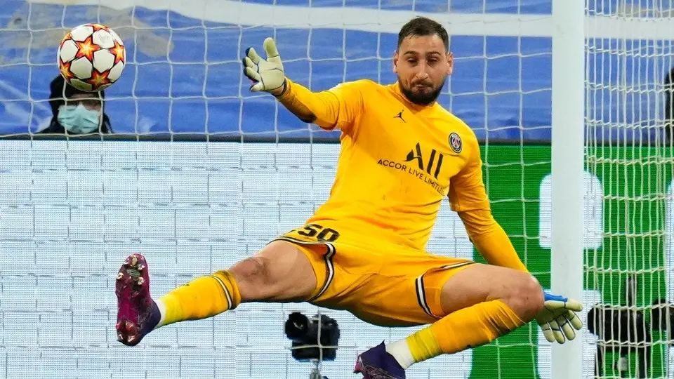 Buffon sobre el error de Donnarumma: ‘Sirven mucho, son parte del crecimiento’