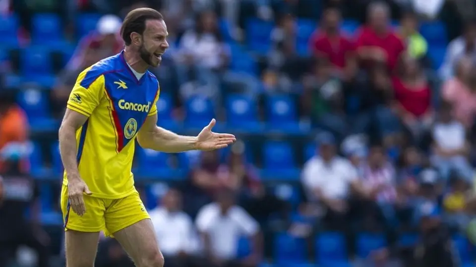 Zague: 'En este América hay muchos que no tienen amor propio y menos con la institución'