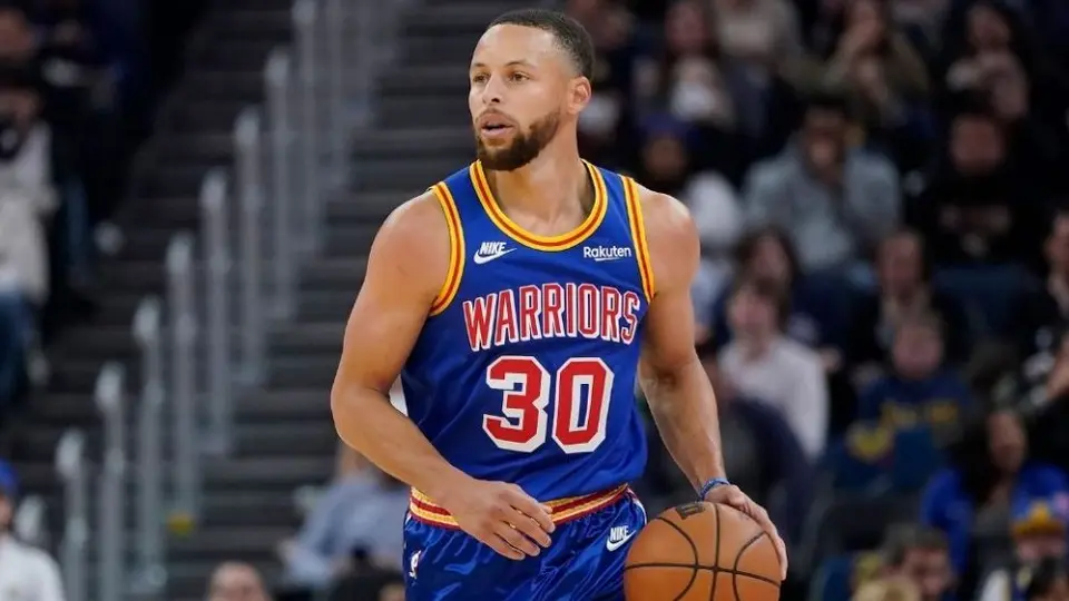 NBA: Stephen Curry, baja por al menos dos semanas tras una lesión en el pie izquierdo