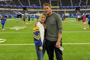 NFL: Esposa de Matthew Stafford superó un tumor en el cerebro