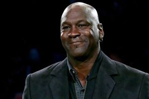 Michael Jordan: Generó polémica en el triunfo de Charlotte Hornets ante Lakers