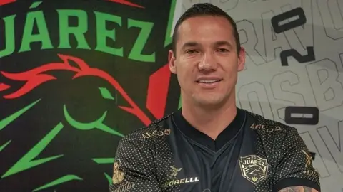 Juárez: Jesús Dueñas fue presentado como nuevo jugador de los Bravos