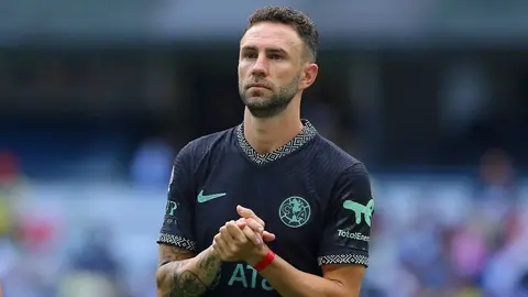 Miguel Layún alabó actitud de Will Smith tras defender a su esposa de Chris Rock