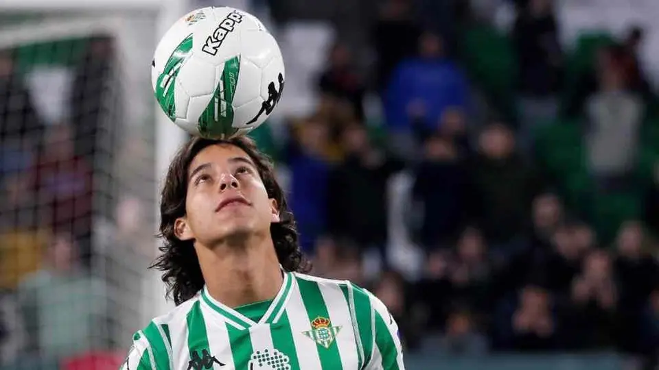 Diego Lainez firmó golazo con Betis para avanzar en Copa del Rey