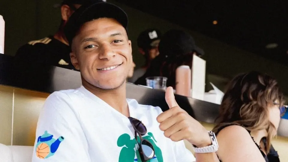 Carlos Vela: Kylian Mbappé, presente en victoria de LAFC ante New York