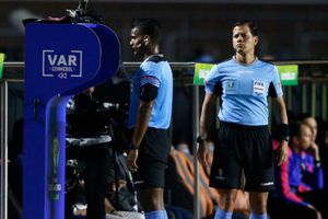 Qatar 2022: FIFA trabaja en reducir tiempo del VAR en Copa del Mundo