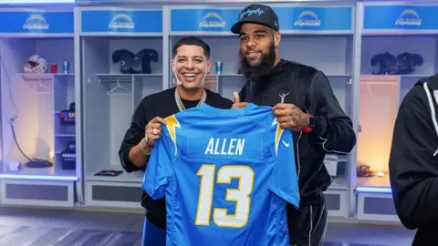 Grupo Firme: Convivió con los Chargers tras sus conciertos en el SoFi Stadium