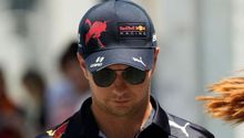 Papá de Checo Pérez aseguró que se montó una farsa sobre supuesta infidelidad del piloto