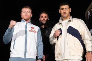 Chepo Reynoso, entrenador del Canelo: 'Con Bivol es continuar escribiendo historia'