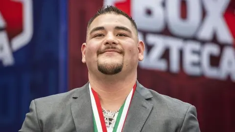 Andy Ruiz: Así es la lujosa mansión y colección de autos del pugilista mexicano