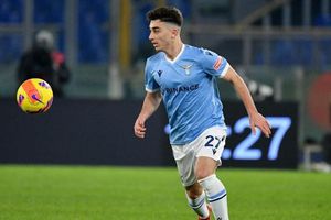 Jugador de la Lazio fue asaltado y agredido junto con su padre en calles de Roma