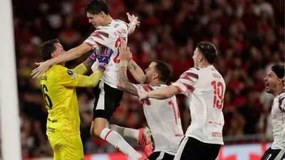 Estudiantes derrota por penales a Flamengo y evita final brasileña en Copa Libertadores