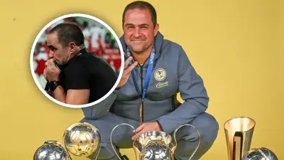 André Jardine besa el escudo de su nuevo club y desata polémica entre afición del América: esto fue lo que dijeron