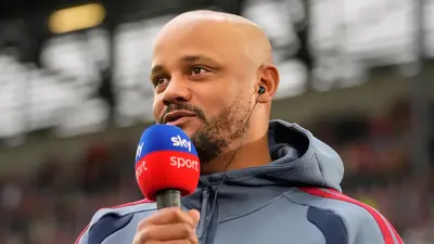 Vincent Kompany, entrenador del Bayern Munich, se descompensa y es llevado de emergencia al hospital
