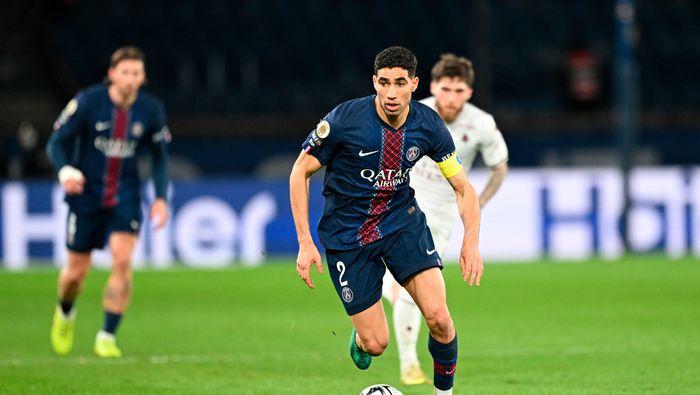Hakimi durante el partido de PSG ante Metz | AP