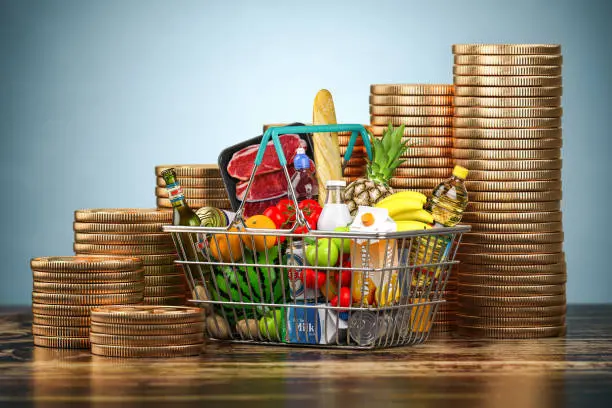 El encarecimiento de alimentos y servicios influyó en el repunte inflacionario./ Pixabay
