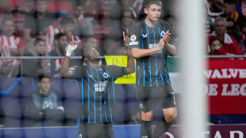 Joel Ordoñez festeja su gol ante Atlético de Madrid | AP