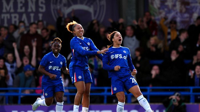 La australiana Sam Kerr en festejo de gol con Chelsea | AP