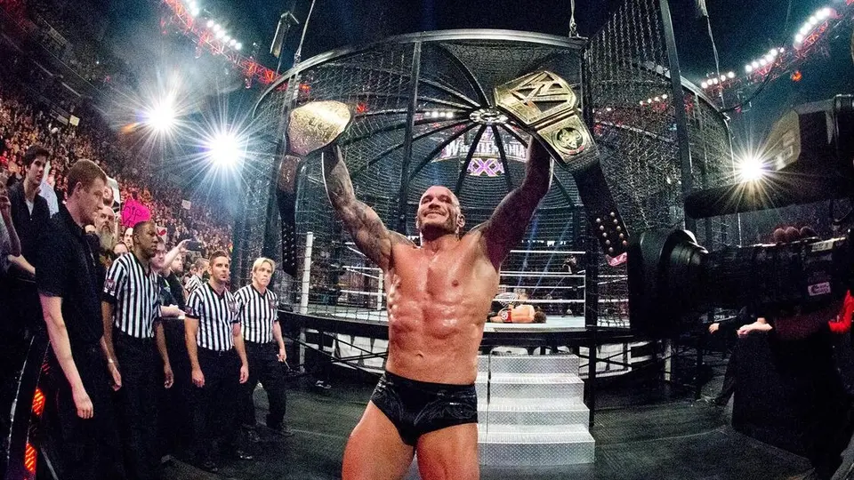 Randy Orton salió como doble campeón en la Cámara de la Eliminación de 2014 | wwe.com