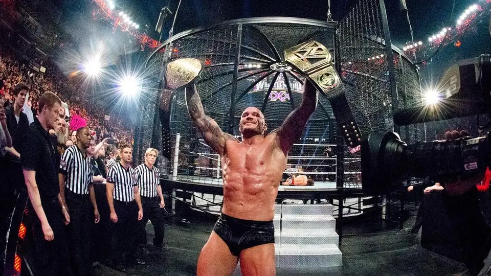 Randy Orton salió como doble campeón en la Cámara de la Eliminación de 2014 | wwe.com