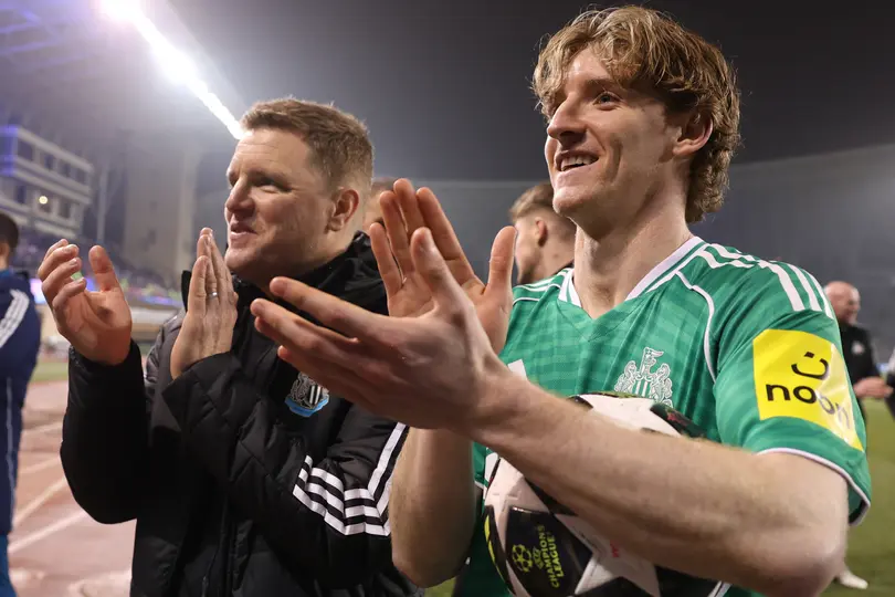 Eddie Howe y Anthony Gordon festejando la victoria en la Ida | AP
