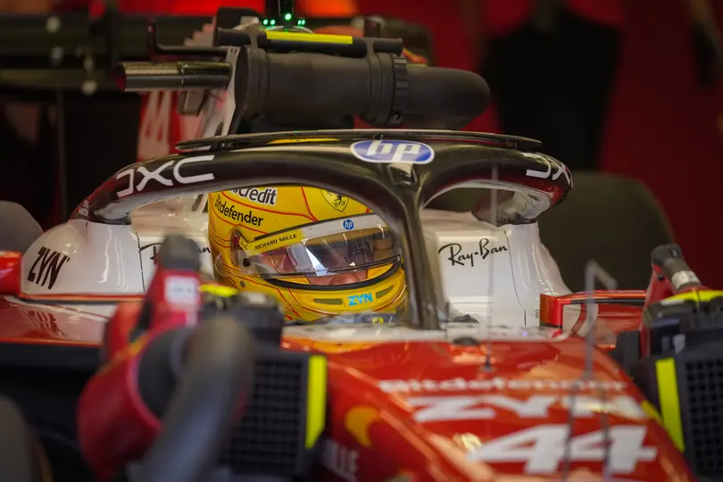 Lewis Hamilton en la pretemporada en Bahréin | AP