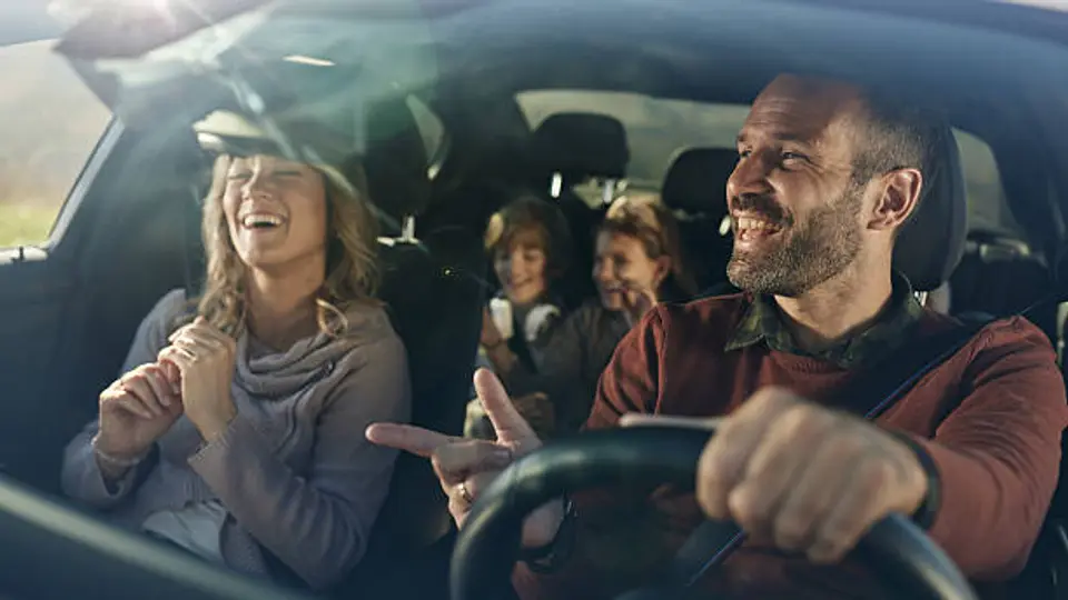 Multa de 3 mil pesos y corralón para automovilistas que lleven pasajeros demás en Semana Santa