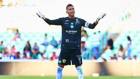 Oswaldo Sánchez da a conocer a su portero favorito para el Mundial