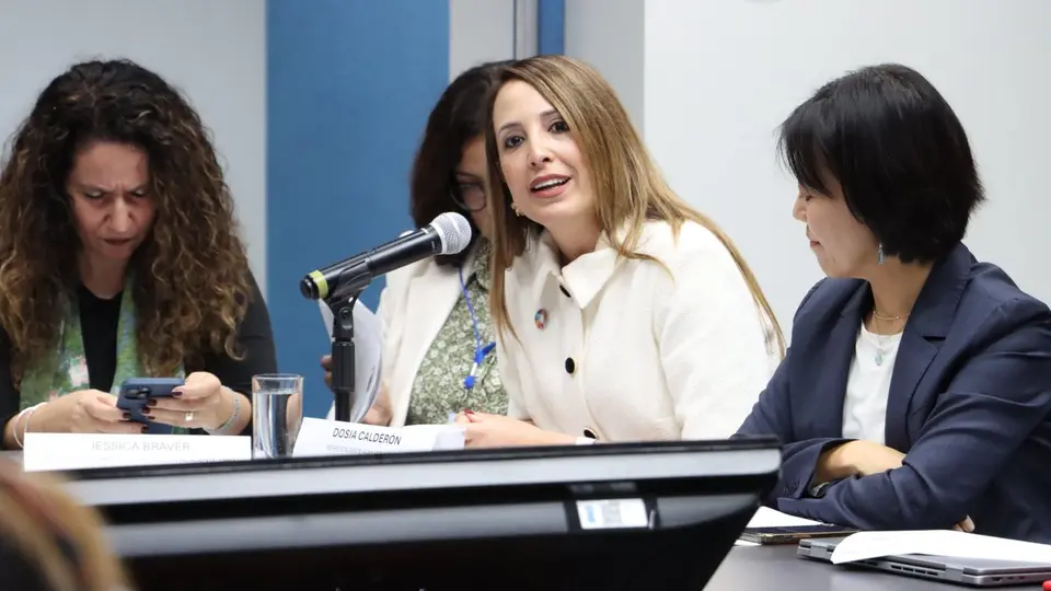 Dosia Calderón, Representante Auxiliar de UNFPA | X