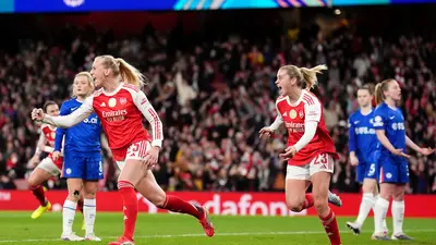 Arsenal vence a Chelsea en casa y se acerca a las Semifinales de la Champions League Femenina