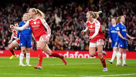 Arsenal vence a Chelsea en casa y se acerca a las Semifinales de la Champions League Femenina