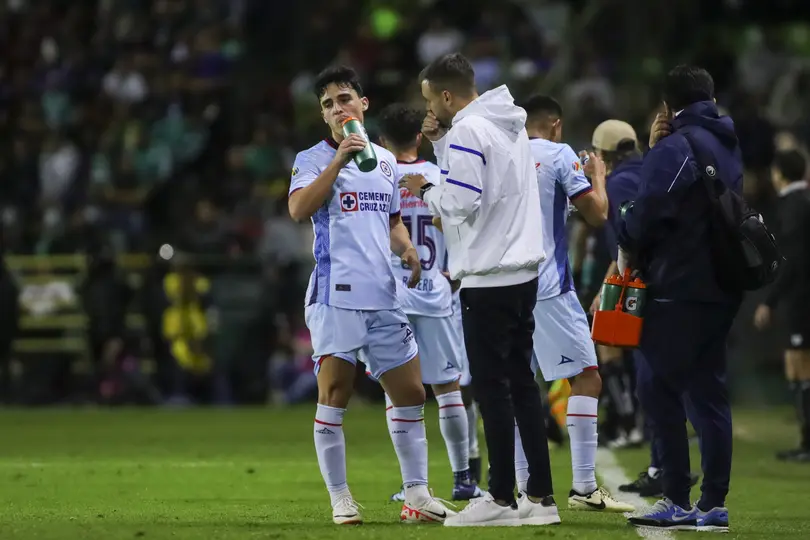 Martín Anselmi con Lorenzo Faravelli cuando estuvieron juntos en Cruz Azul | MEXSPORT