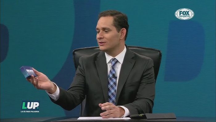 Gustavo Mendoza en transmisión con Fox Sports | CAPTURA