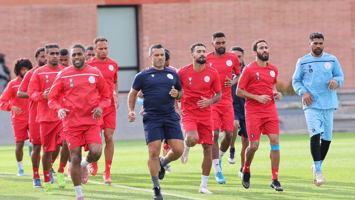 Jugadores de Nueva Caledonia en entrenamiento en Guadalajara | ALFREDO OLIVAREZ