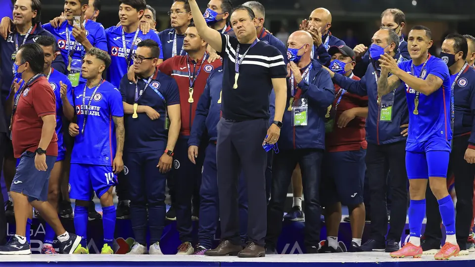 Juan Reynoso luego de ganar el Guardianes 2021 con Cruz Azul | MEXSPORT