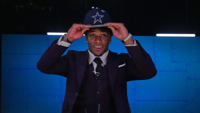 Caleb Downs elegido por los Cowboys en el Draft 2026 de la NFL | AP