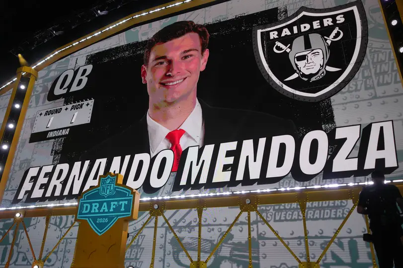 Fernando Mendoza, Pick No. 1 en el Draft 2026 de la NFL | AP
