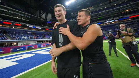Diego Pavia y Fernando Mendoza durante el NFL Combine | AP