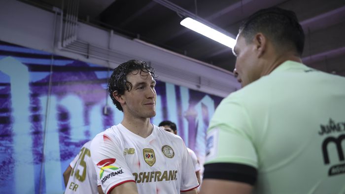 Marcel Ruiz y 'Gato' Ortiz en el partido de Mazatlán vs Toluca del Clausura 2026 de la Liga MX | IMAGO 7