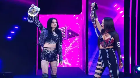 Paige y Brie Bella siguen siendo las campeonas por parejas | Captura de pantalla