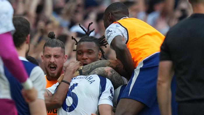 Jugadores de Tottenham en celebración en la Premier League | AP