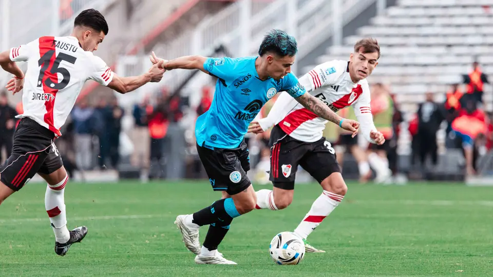 Lucas Zelarayan ante River l X:Belgrano