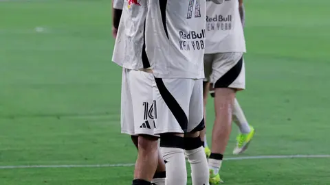 ¡En modo crack! Ruvalcaba marca brutal doblete en la MLS para victoria del New York RB
