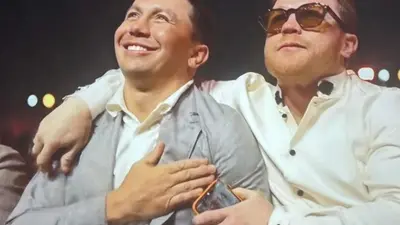 ¡Increíble reencuentro! Canelo Álvarez y Gennady Golovkin coinciden en “Glory in Giza” en Egipto