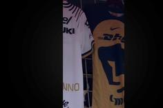 ¡No olvidan a Dinenno! Afición de Pumas recuerda a su exdelantero