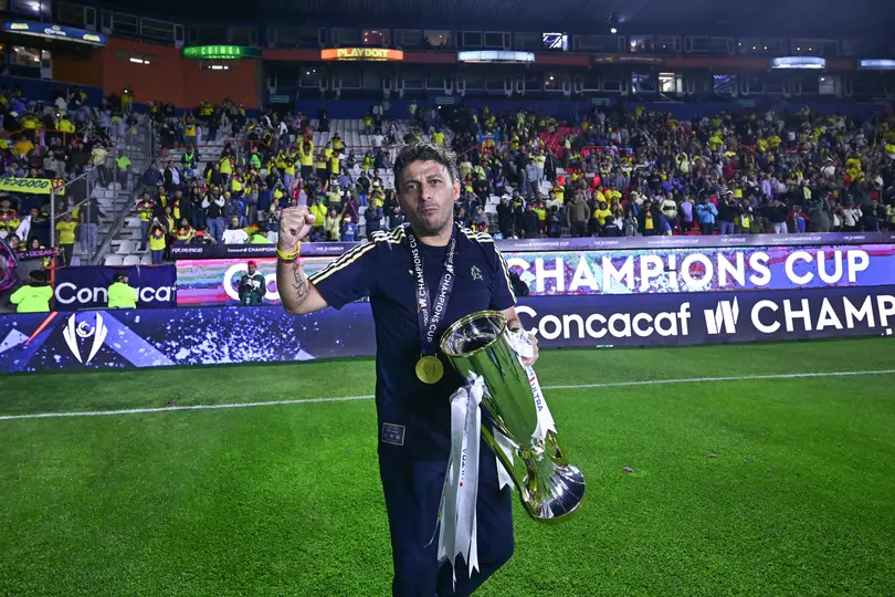 Ángel Villacampa celebra en la Concacaf W Champions Cup | MEXSPORT