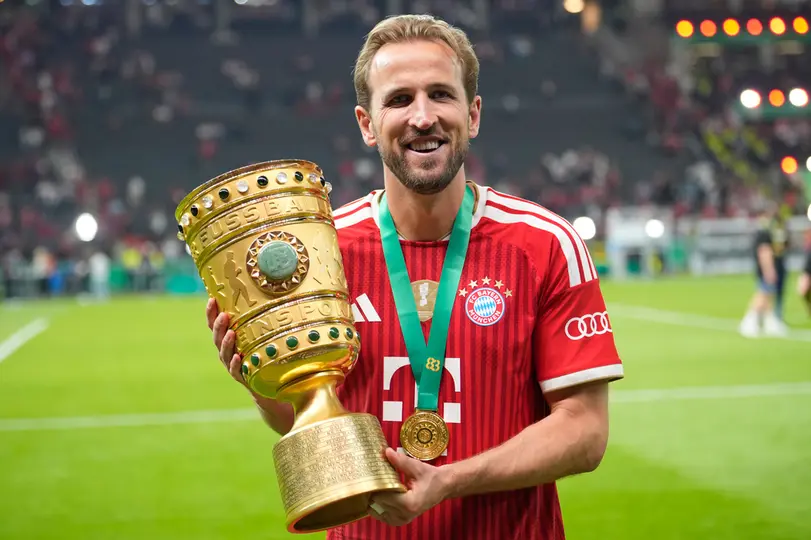Harry Kane celebra con Bayern Munich en la Copa de Alemania | AP