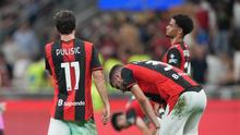 Santiago Giménez se queda sin Champions; Milan cae ante Cagliari en el último juego de temporada